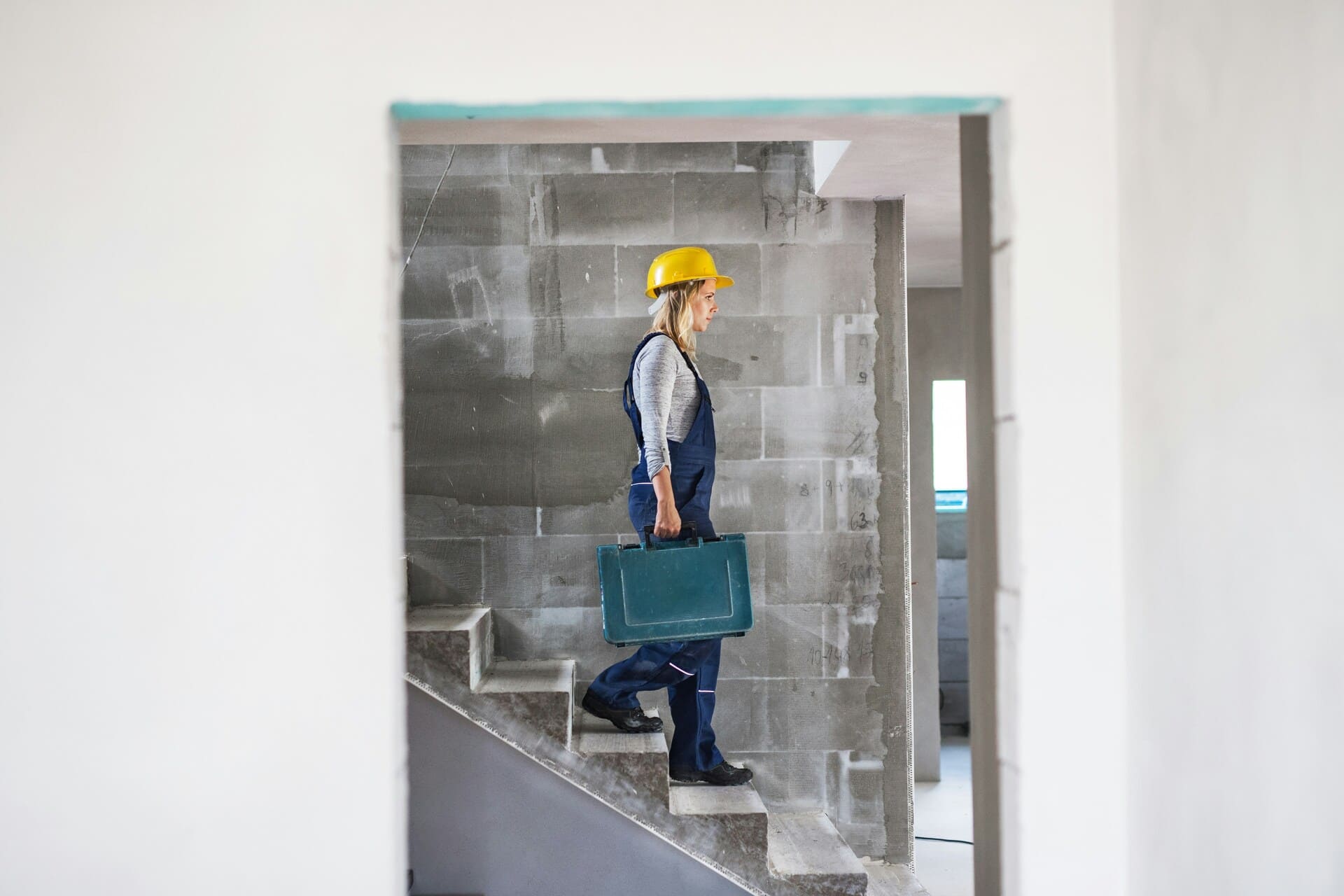 Fenster und Türen einbau genormter Baufertigteile